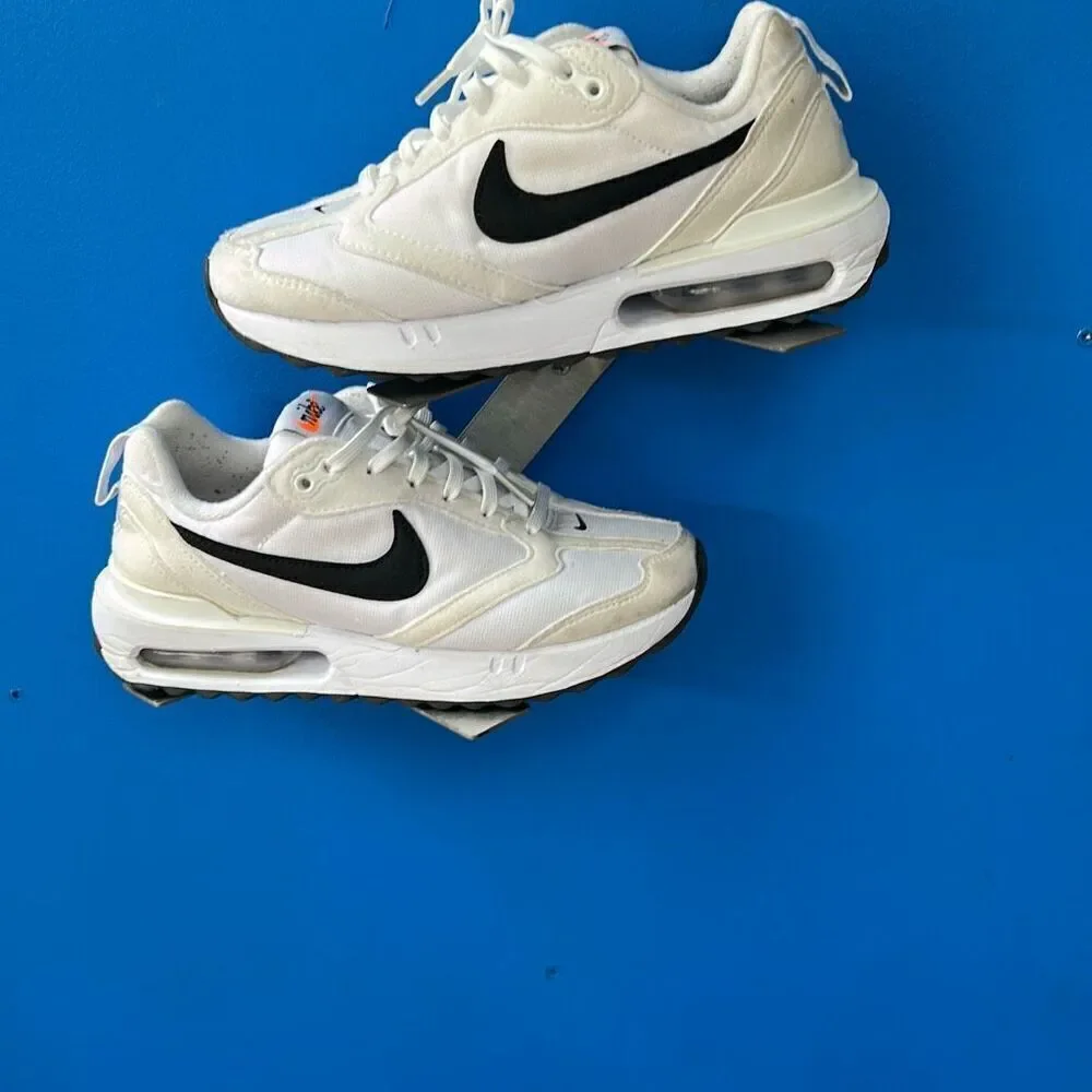 Nike™ Air Max Dawn 'White Total Orange' Sneakers DH5131-101 Wmn Sz 6